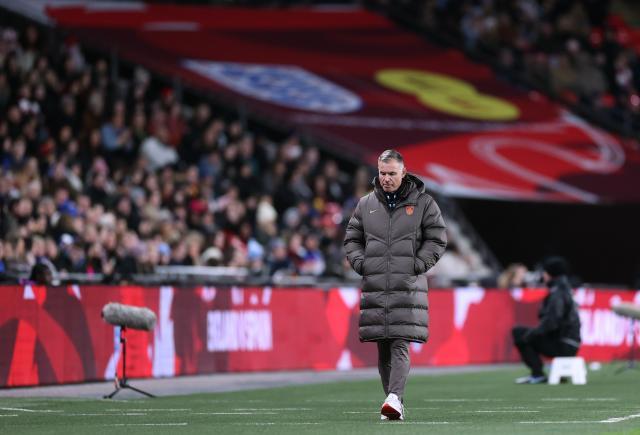 1764751655460031726.jpg (体育)(15)足球——友谊赛:中国女足不敌英格兰女足XxjpseC000011_20251130_PEPFN0A001.jpg