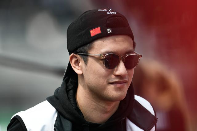 1675870485839074999.jpg 635f2999f3e82afe2b10553c.jpg